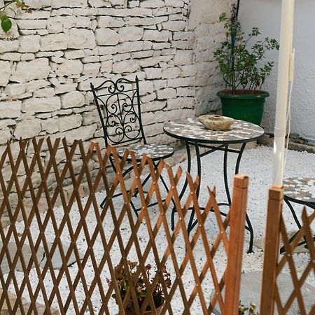 Petrichor Gjirokastër Exterior foto